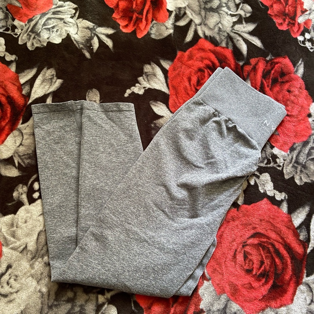 NVGTN leggings